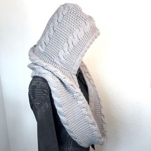 Sperry Top-Sider Gray Hooded Scarf